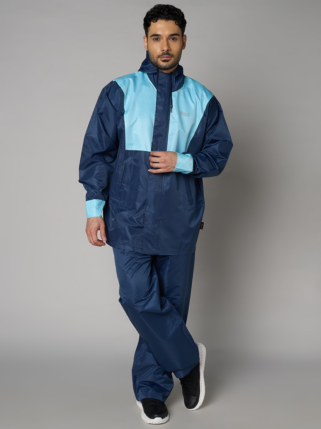 REAL RAINCOAT1192